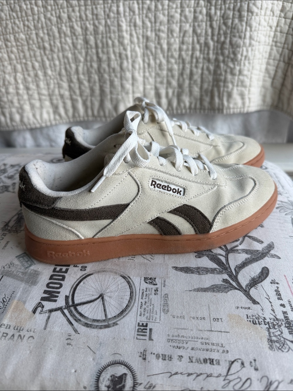 Reebok Cream & Brown Low-Top Sneaker with Gum Sole